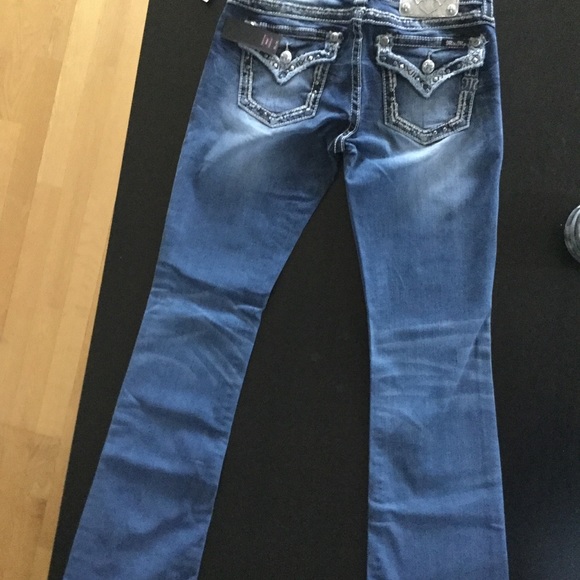Brand new never worn miss me size 28 jeans - Picture 2 of 2